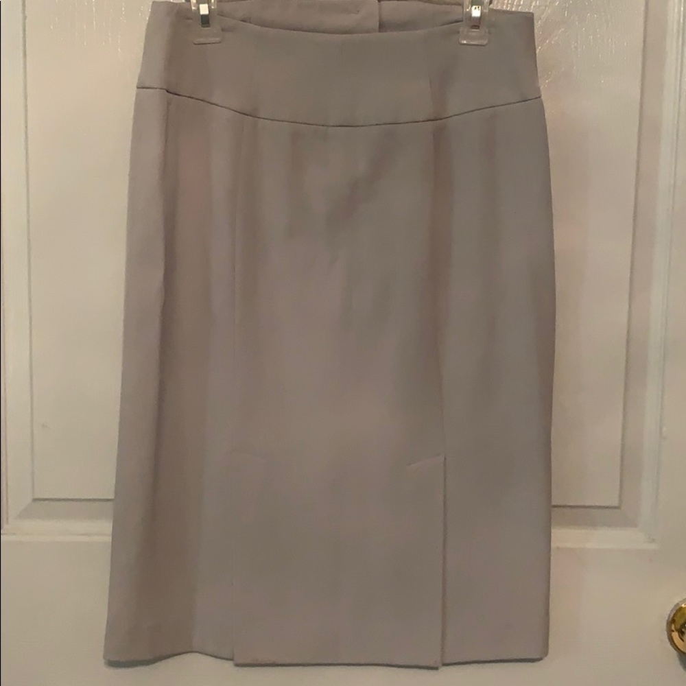 Skirts - Picture 5 of 8